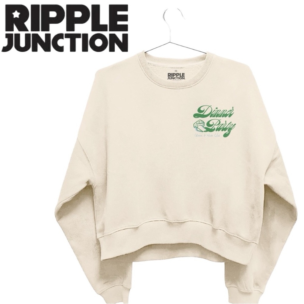 NWT Ripple Junction Cream Sweater with Green Graphic - Picture 6 of 7